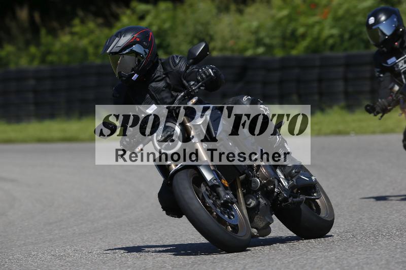 /Archiv-2024/29 12.06.2024 MOTO.CH Track Day ADR/Gruppe blau/60